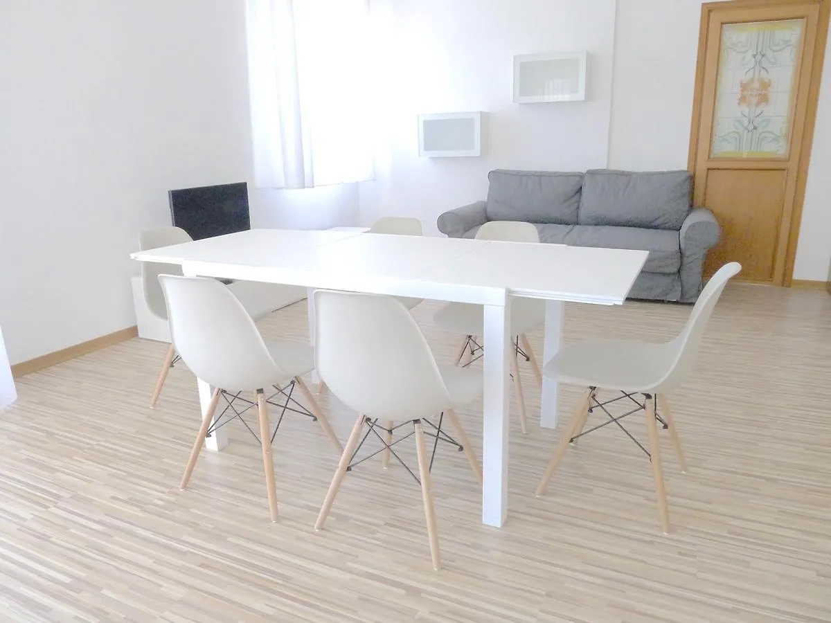 Tiziana Apartments リド・ディ・イエゾロ 0*,