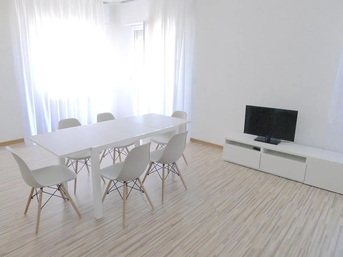 Tiziana Apartments リド・ディ・イエゾロ イタリア